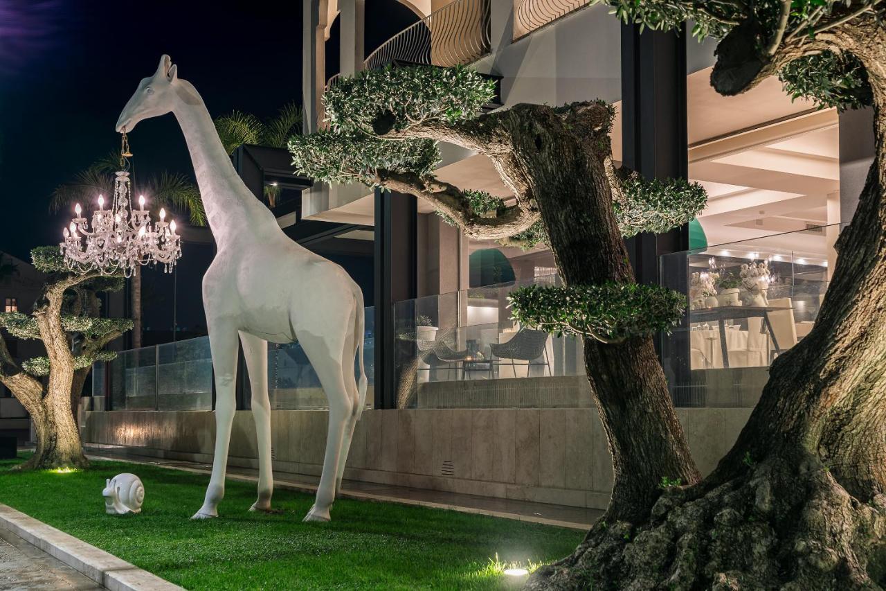Hotel Cerere بييسْتوم المظهر الخارجي الصورة