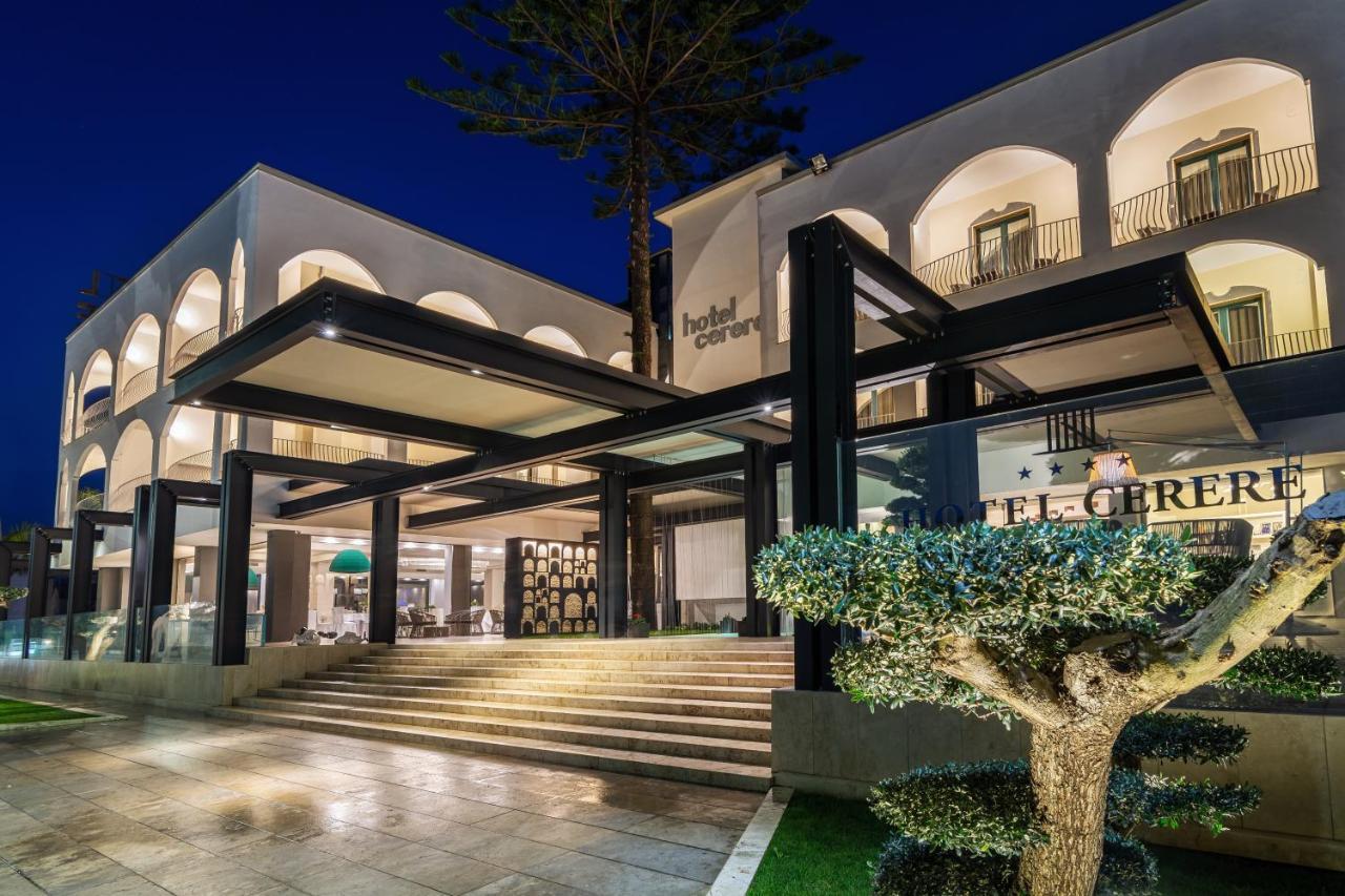 Hotel Cerere بييسْتوم المظهر الخارجي الصورة