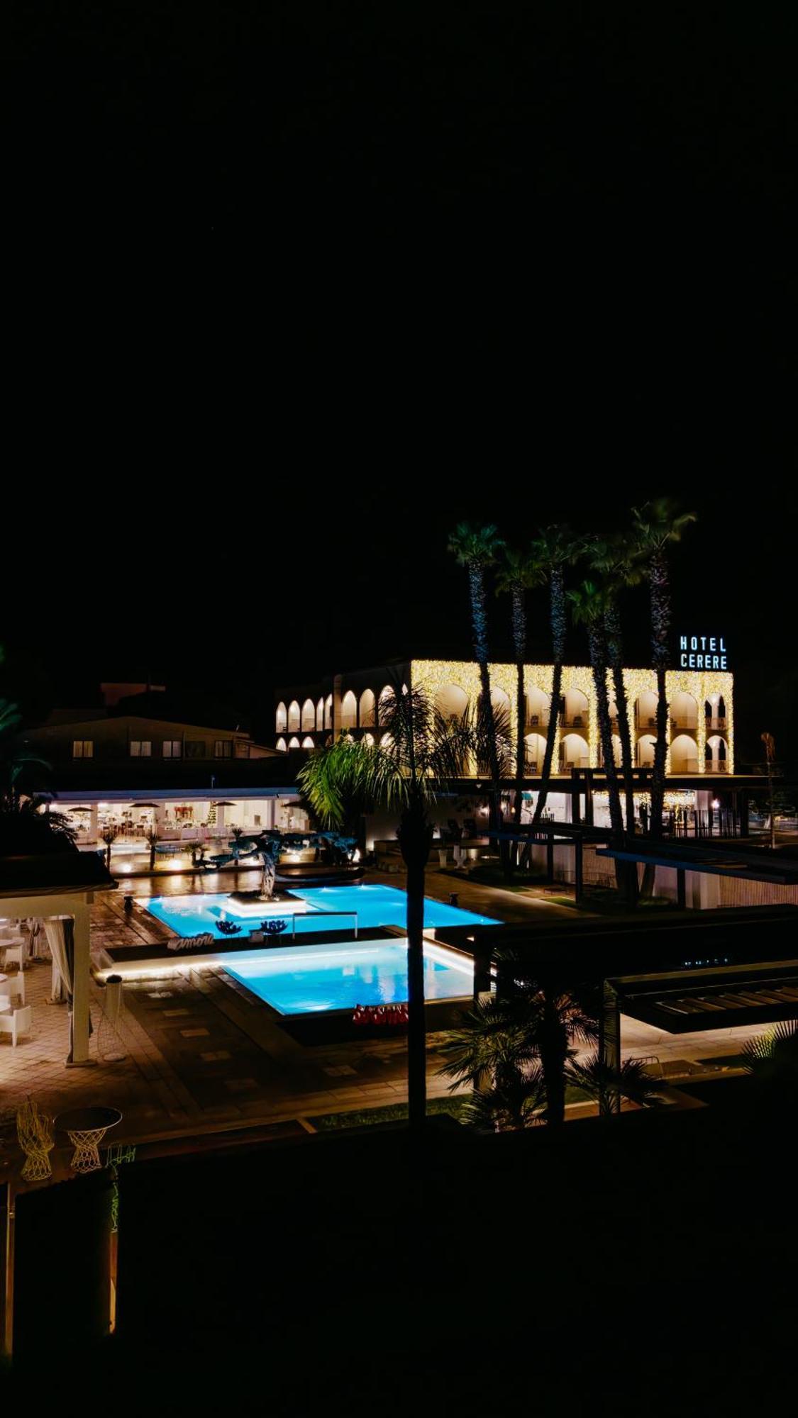 Hotel Cerere بييسْتوم المظهر الخارجي الصورة